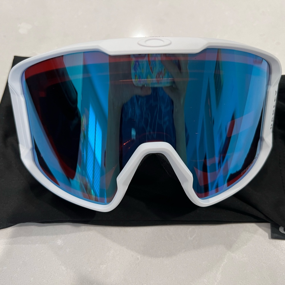Oakley Line Miner L Matte White w/Prizm Sapphire GBL